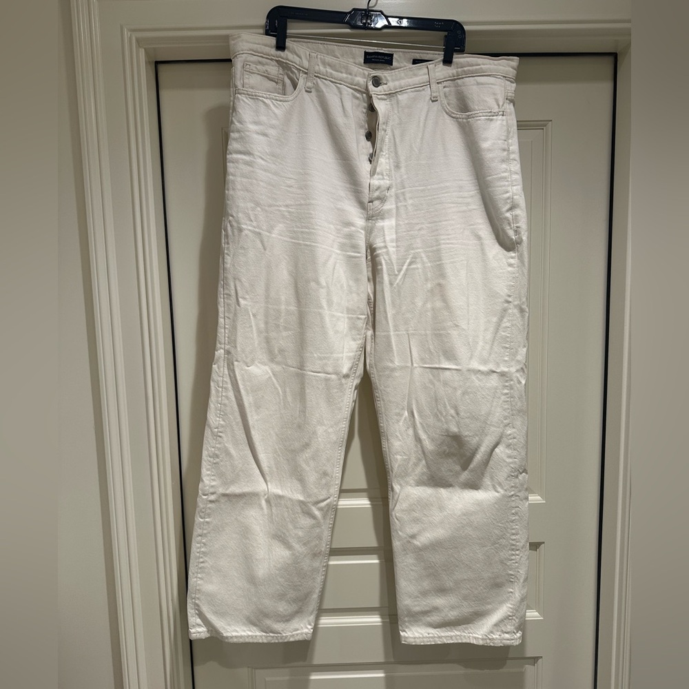 Banana republic off white/cream wide leg high waist jeans size 34